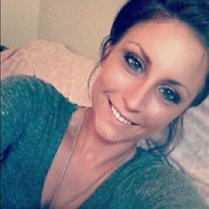 Meet your Posher, Shelbi